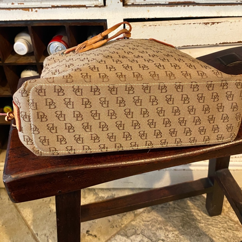 Vintage Dooney & Bourke Satchel Bag Small Authentic Signature Color Beige/Tan - Picture 7 of 11